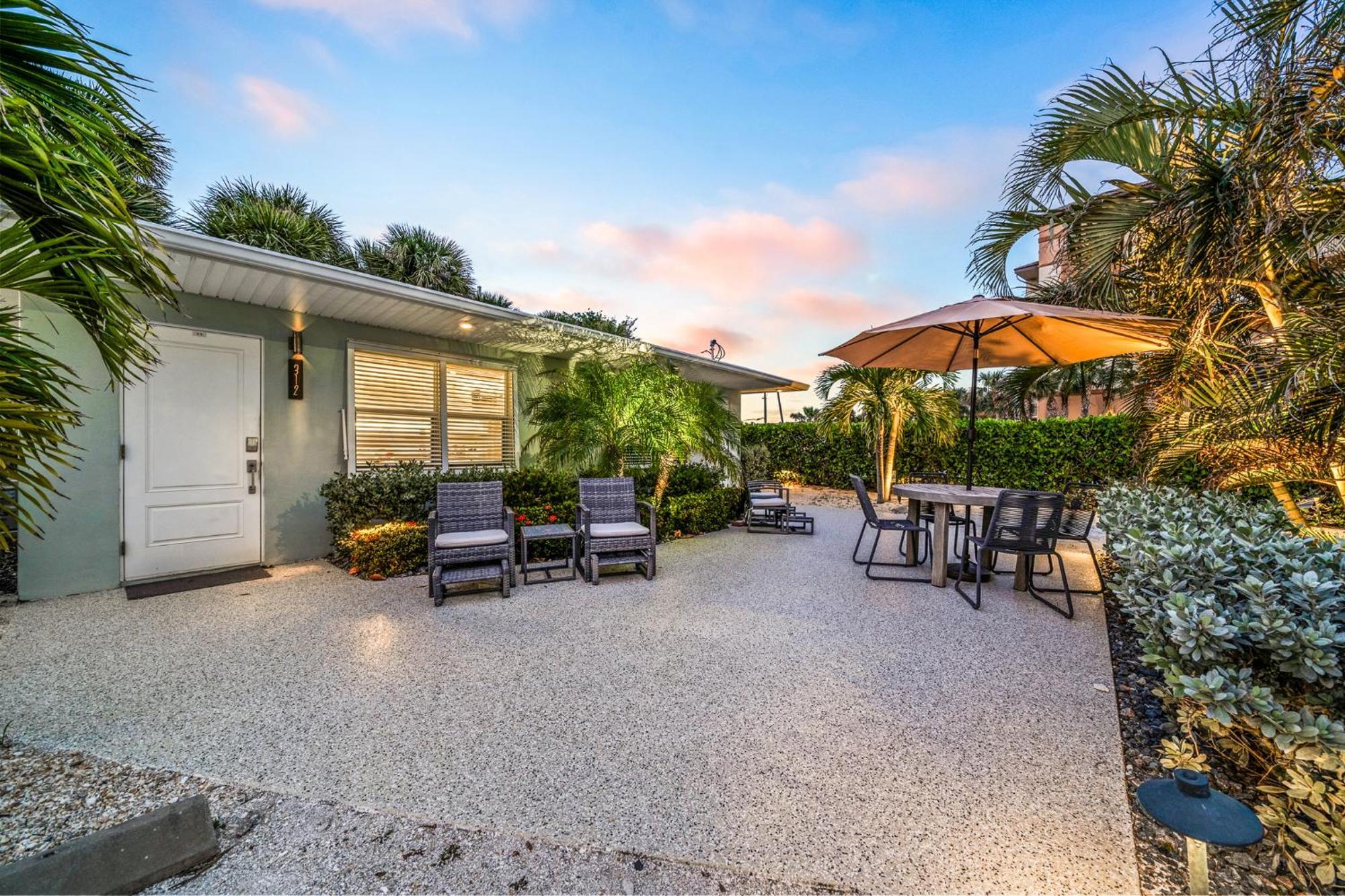 Wonderful Place Wprivate Patio Next To The Beach Cocoa Beach Exterior foto
